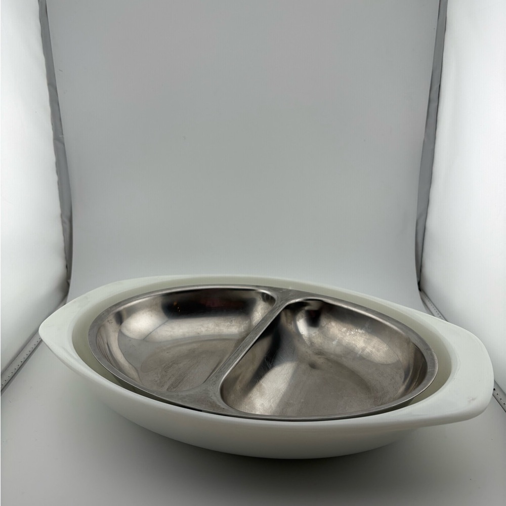 Pyrex 1053 Oval Divided Serving Dish in Opal w/ Stainless Insert